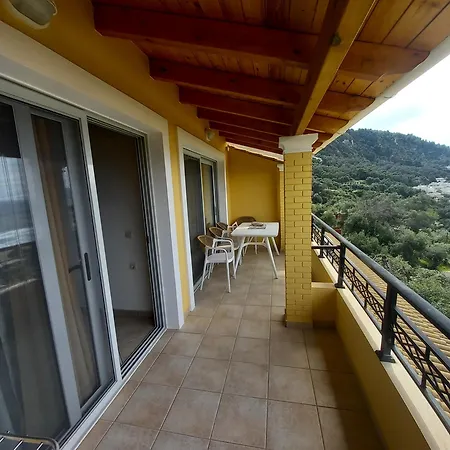 Lidovois House Apartman *