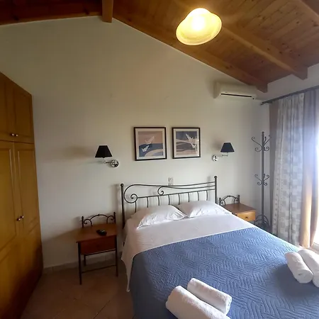 Lidovois House Apartman *